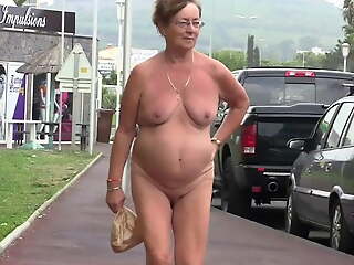 Dutch mature Claar walking nude outdoor