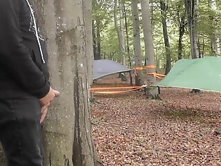 Creampie with a stranger at one's fingertips the camping
