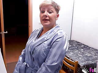 Chubby Spanish divorced wife is 40 plus ready be expeditious for banging say no to young friend!