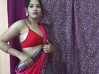 Indian hot Sona bhabhi ne chut me fingering karke Pani nikala (Hindi audio)