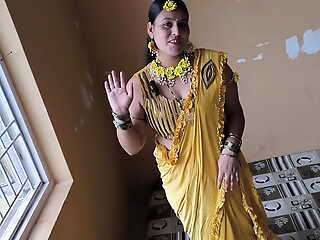 Yellow saree puja looks like angel hardcore sex deeply throat the pink pussy sucking pussy