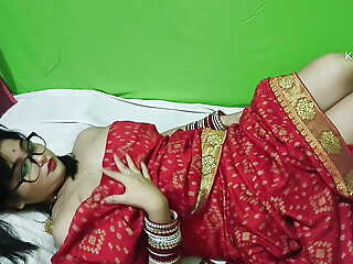 Virgin Indian aunty Bhabhi Foremost night with his Brother in command