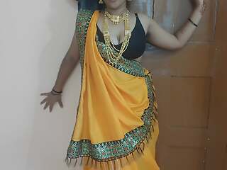 Rajashthani village bhabhi danceing unclad in her room