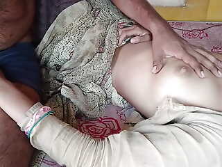 Interior mai milk nikala bhabhi keSeema bhabhi ki chudai hot video