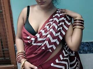 Newly devoted to Desi Bhabhi is not satisfied with her husband