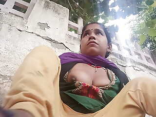 Indian Desi Bhabhi Have a