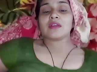 Indian village aunty added to her make obsolete enjoy sex moment, Indian xxx video of Madhuri bhabhi